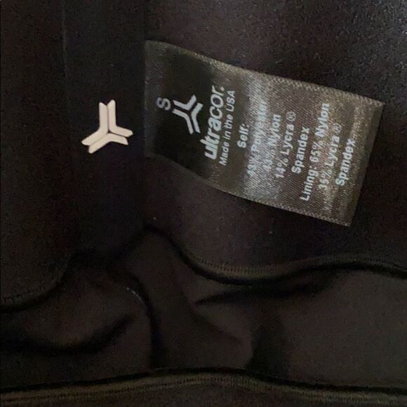 Ultracor Black Floral & Patent Side Stripe Leggings Size M - Picture 5 of 8